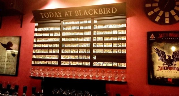 Bar Blackbird Bar